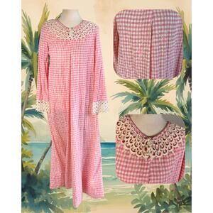 Vintage 70s Hilda Hawaii Pink Gingham Lace Collar Midi Muu Muu Size L